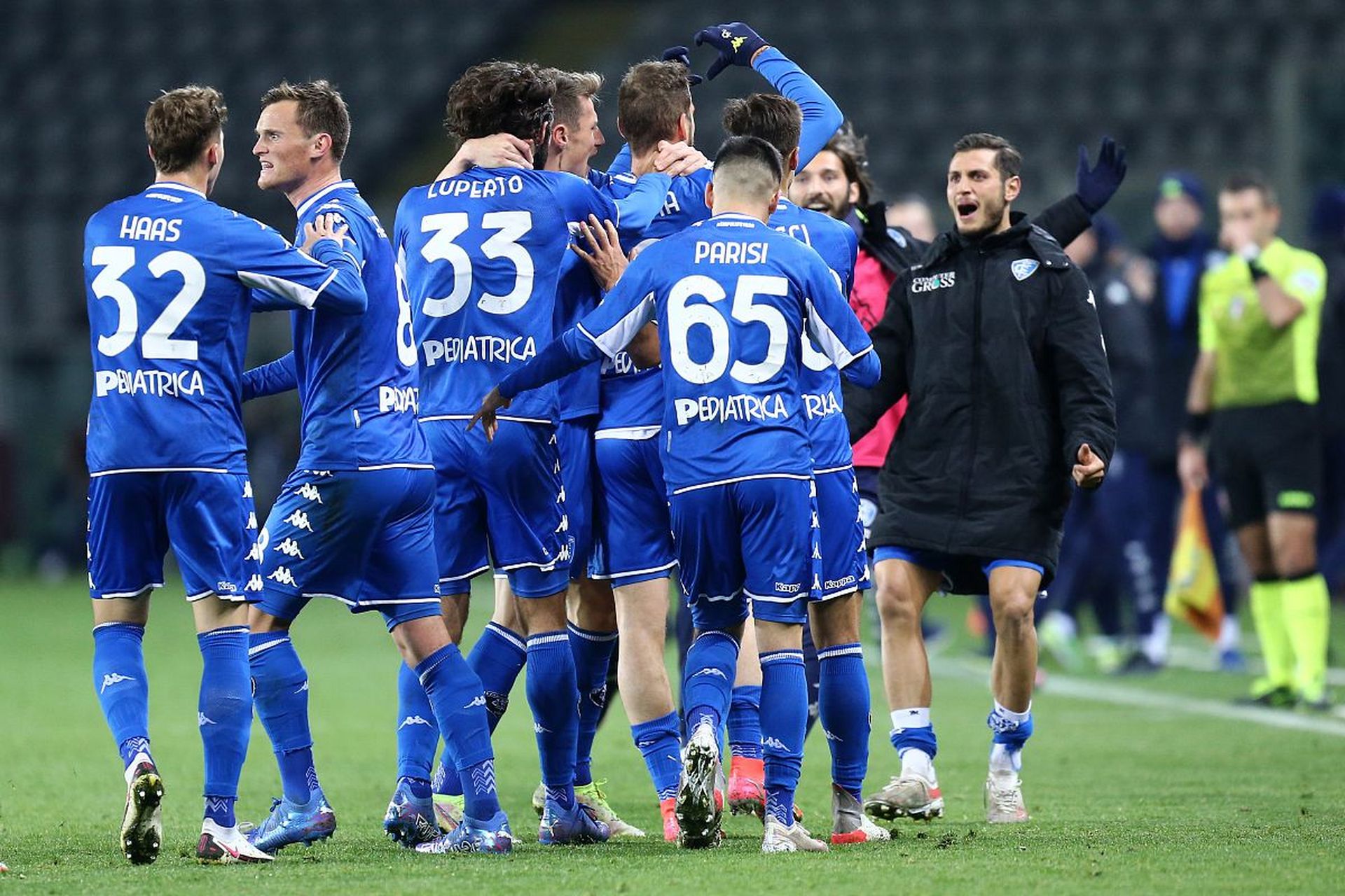 比莱来说并 比莱来说并